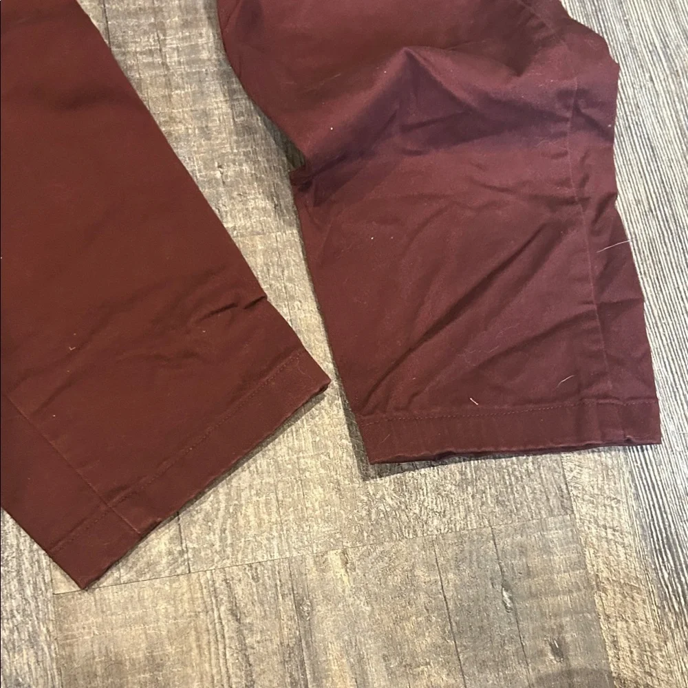 J. Crew Men's Chinos in Burgundy 30